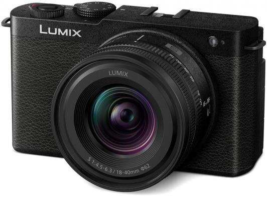 Фотоапарат Panasonic Lumix S9 + Обектив Lumix S 18-40mm f/4.5-6.3 (черен) + Обектив Panasonic Lumix S 26mm f/8 Pancake